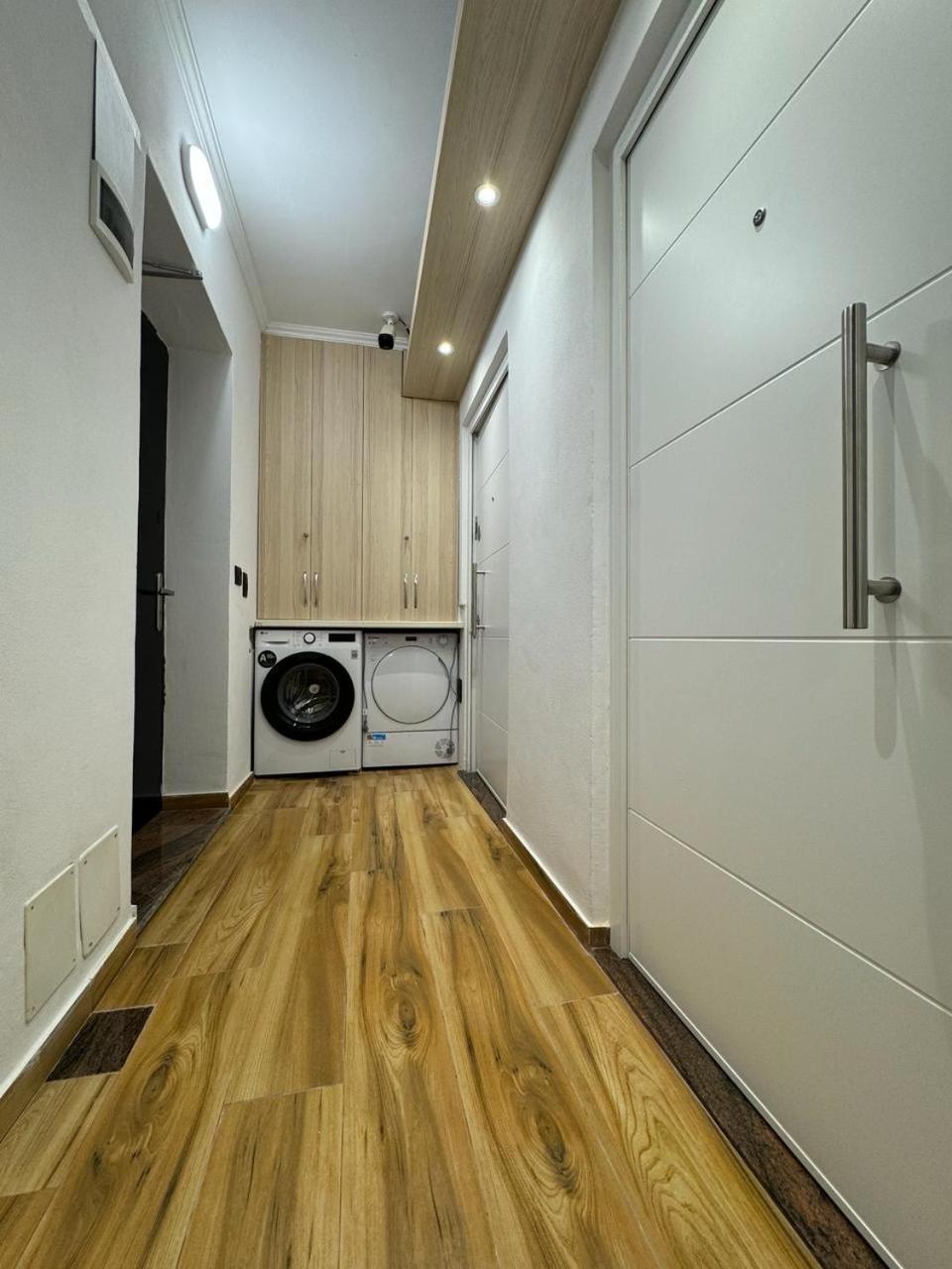 Keli'S Apartment ティラナ エクステリア 写真